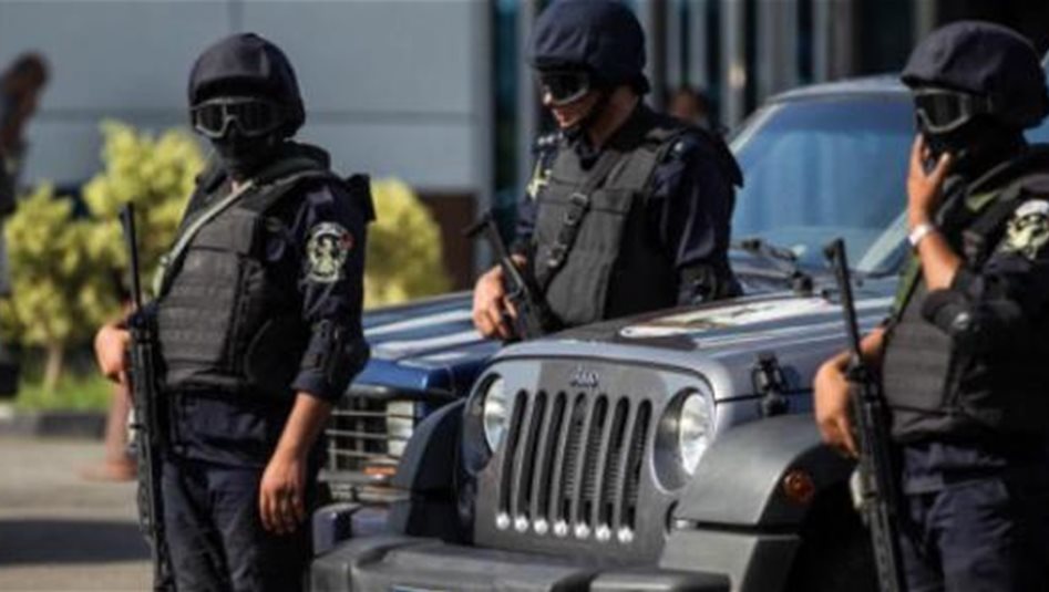 في مصر.. اعتقال رجل أعمال هارب من 700 سنة سجن