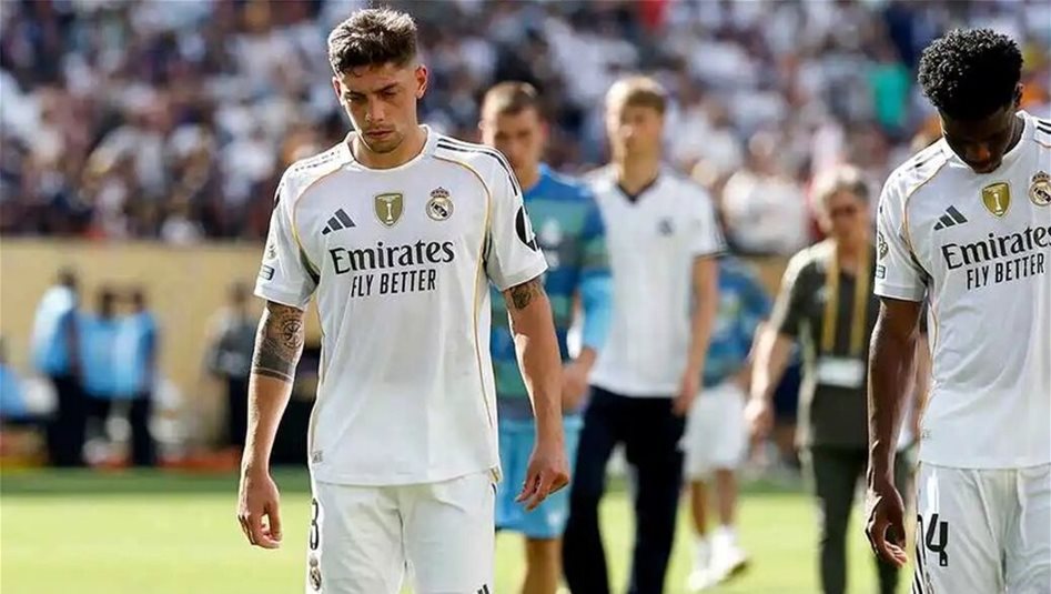 تشواميني مهدد بالرحيل عن ريال مدريد بعد أزمة غرفة الملابس