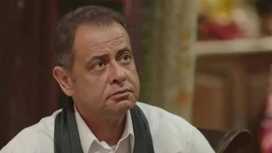 "احد ممثلي مسلسل جعفر العمدة".. إيقاف فنان عربي عن العمل نهائياً بسبب النساء