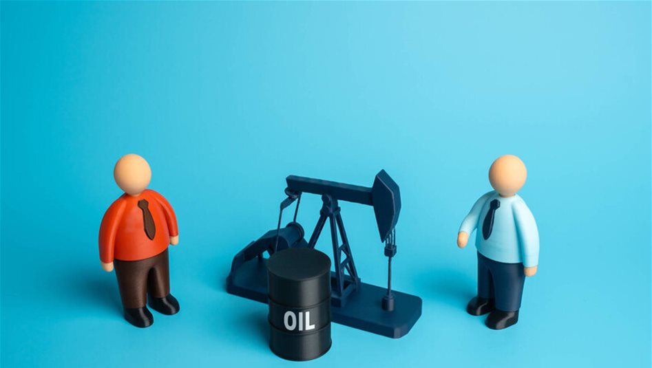ABD’de petrol stokları beklentinin üzerinde düştü
