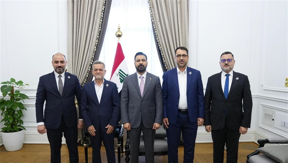 العراق – الزيدي يستقبل وفد العتبة العلوية ويوجه بتقديم الدعم الكامل للارتقاء بالخدمات المقدمة للزوار العراق – الزيدي يستقبل وفد العتبة العلوية ويوجه بتقديم الدعم الكامل للارتقاء بالخدمات المقدمة للزوار