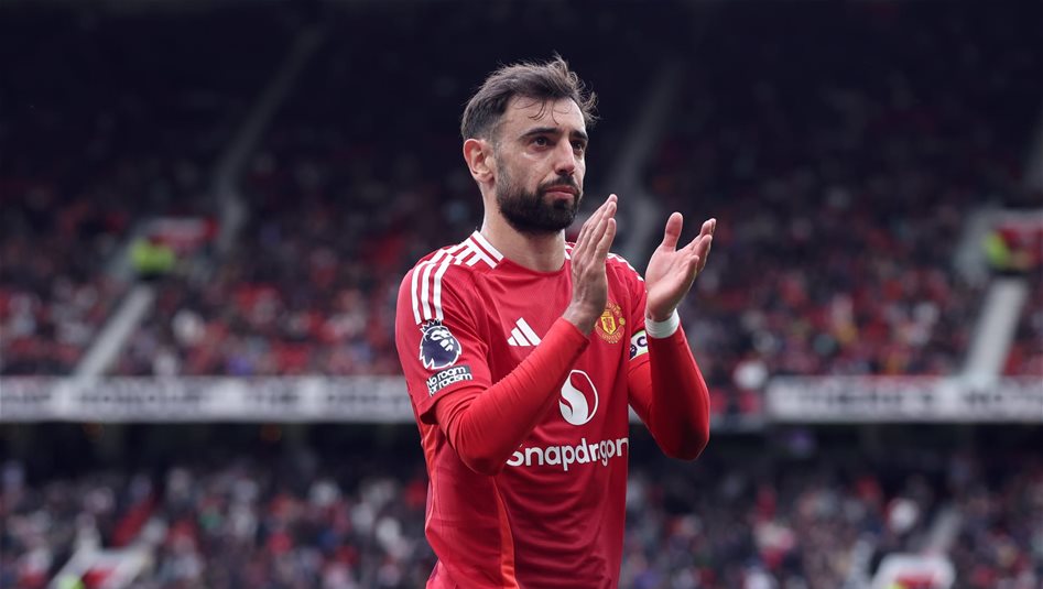 برونو فرنانديز أفضل لاعب في الدوري الإنجليزي