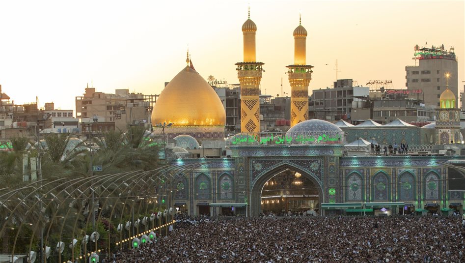 Eid al-Adha Prayers Draw Large Crowds in Karbala