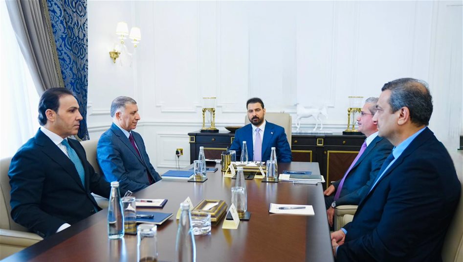 الزيدي يوجه بتشكيل المجلس السيادي الأعلى للنزاهة والرقابة واسترداد المال العام 
