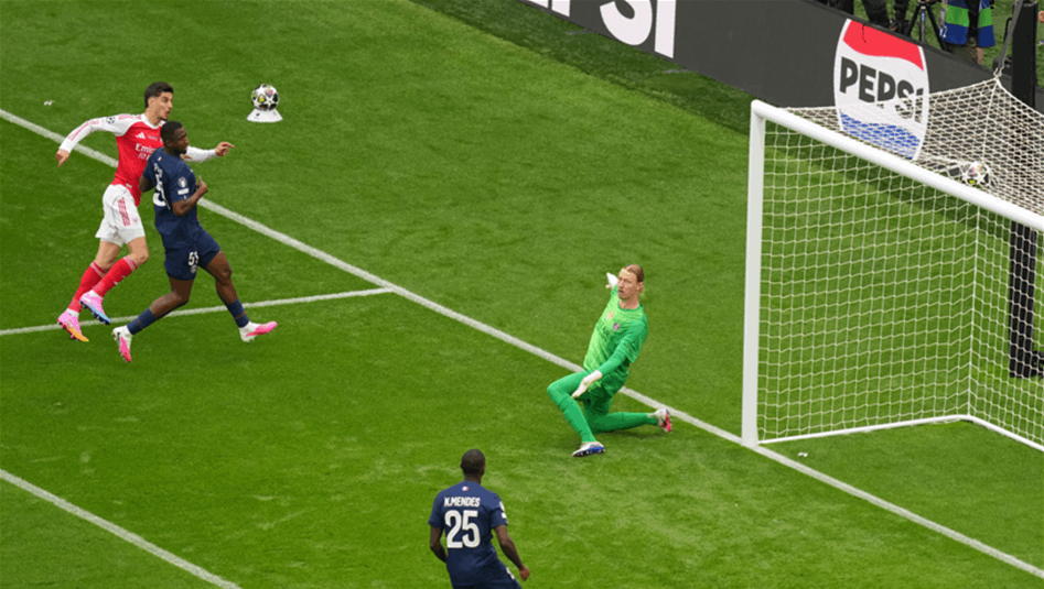 باريس يحافظ على لقب دوري أبطال أوروبا بعد هزيمة آرسنال 
