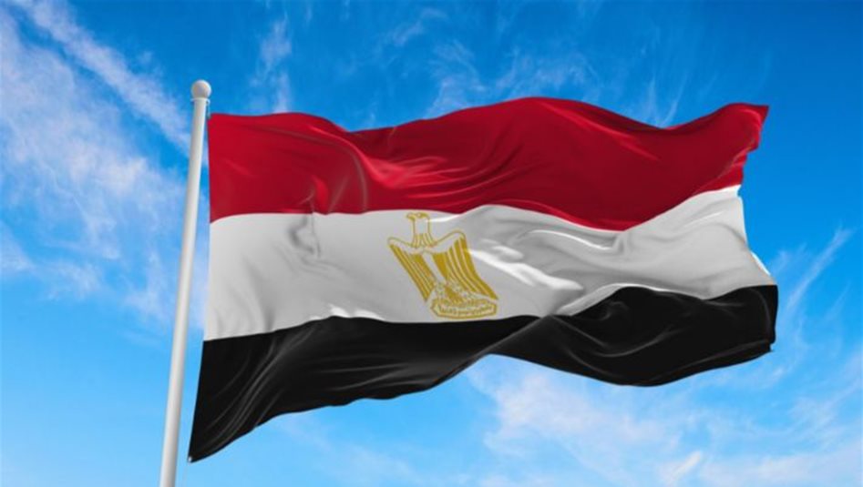 مارس 