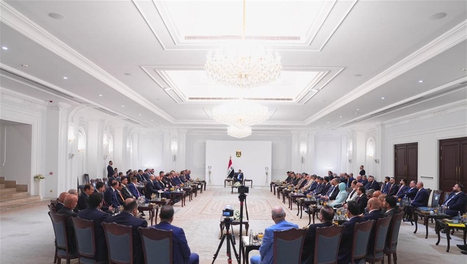 رئيس الوزراء: الحكومة تعوّل على التعاون مع القطاع الخاص لإنجاح مساعيها الاصلاحية
