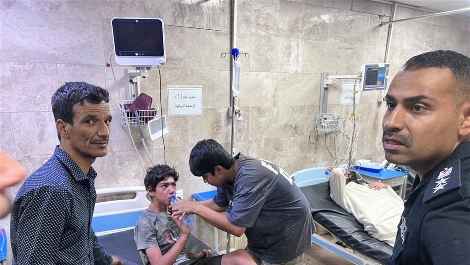 الدفاع المدني يخمد حريقاً وينقذ شخصين من ذوي الاحتياجات الخاصة غربي بغداد