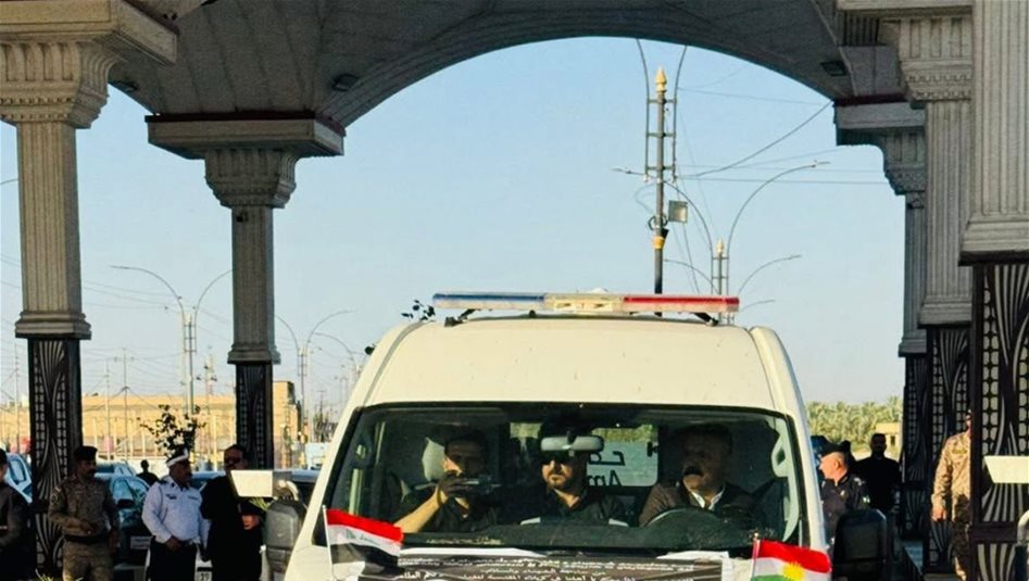بالصور.. وصول جثمان الطفلة رقية إلى كربلاء برفقة وفد من أهالي حلبجة