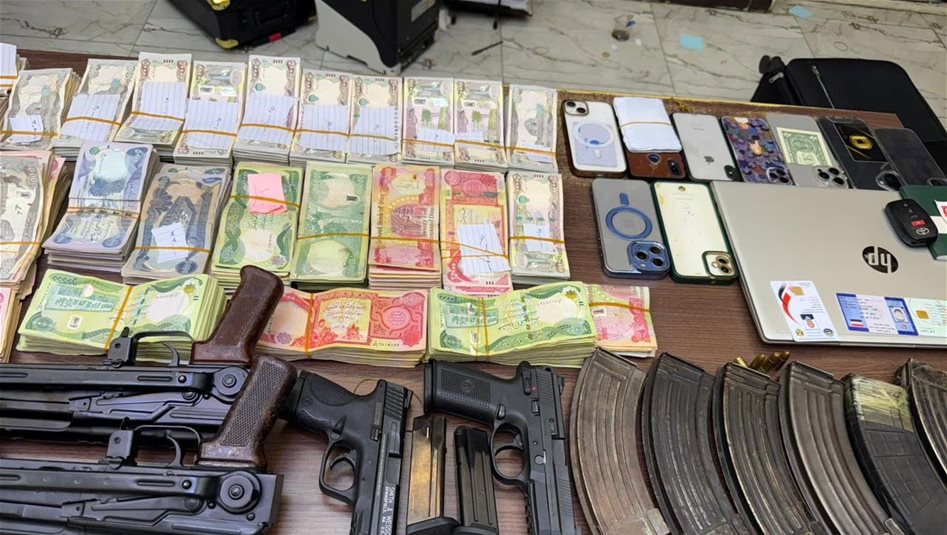 بغداد.. ضبط 26 ألف كارتون مشروبات كحولية وأسلحة واموال واعتقال 6 متهمين