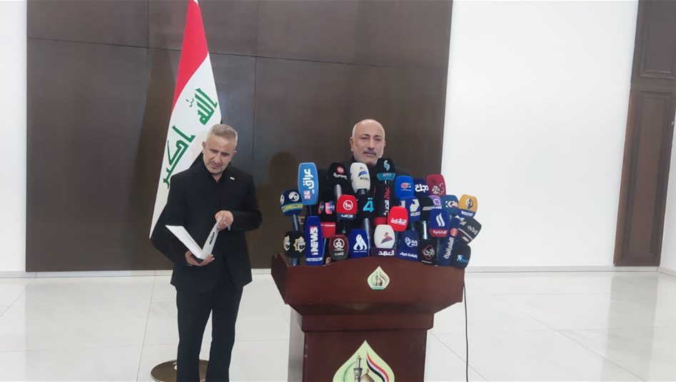 محافظ كربلاء يعلن نجاح الخطة الخاصة بعاشوراء: شارك بها الملايين من الزائرين