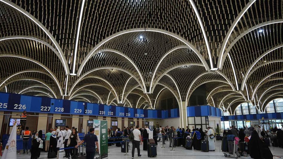 مصدر لـ السومرية: صدور اوامر منع سفر على عدد من السياسين ورجال اعمال