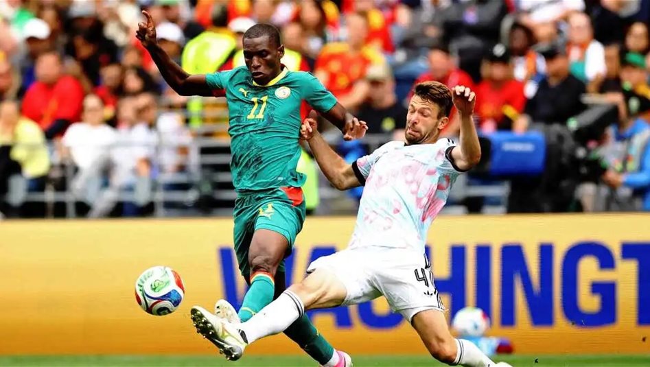 "لم أشرب الكحول".. نجم منتخب السنغال يرد على فضائح معسكر كأس العالم
