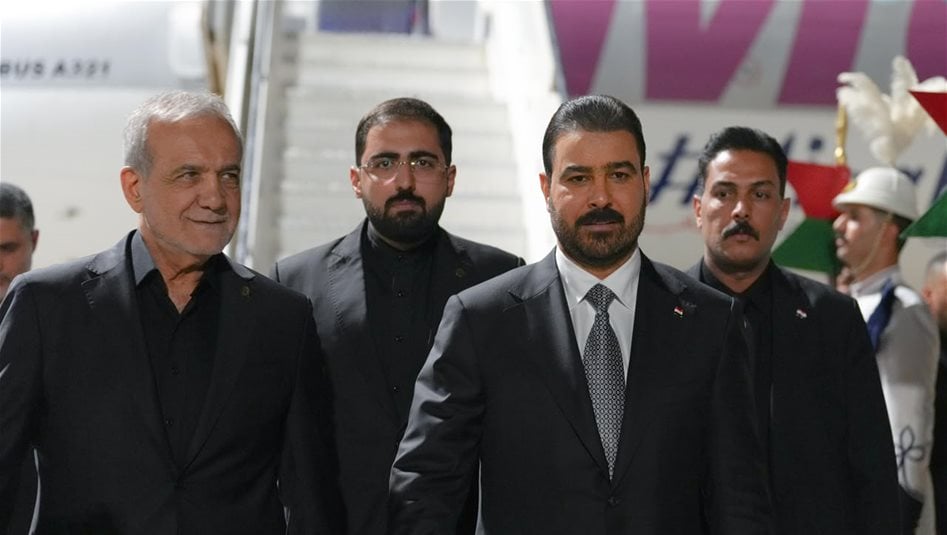 من النجف.. بزشكيان يشيد بالجهود والتسهيلات المقدمة لإقامة مراسم التشييع
