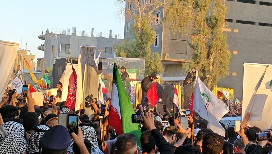 النجف الأشرف تشيع "الخامنئي".. انطلاق مراسم التشييع الشعبي من مجسر الكوفة (صور)