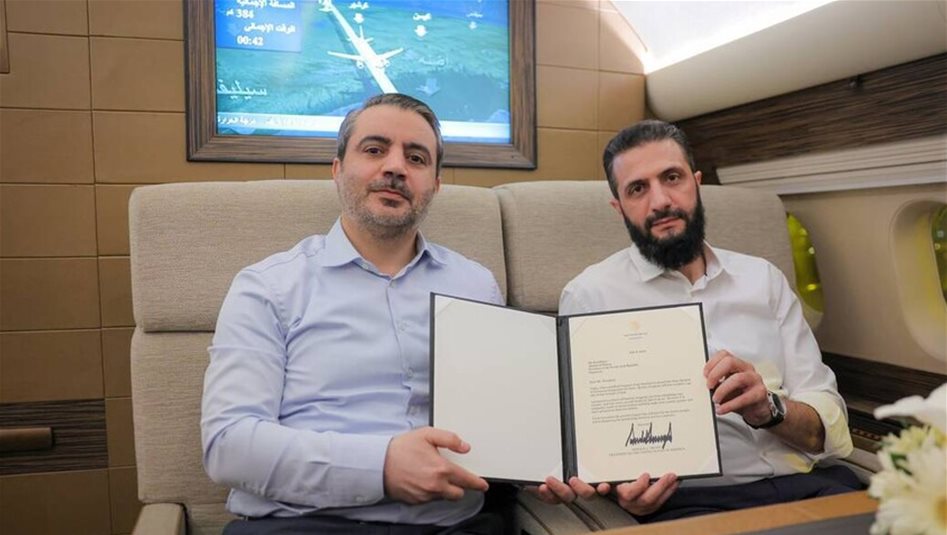 رسمياً.. ترامب يبلغ الشرع ببدء إجراءات شطب سوريا من قائمة الدول الراعية للإرهاب