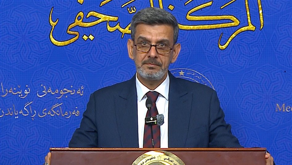 نائب يحذر من انتهاكات تطال عمال القطاع الخاص ويدعو لتشديد الرقابة على أصحاب العمل