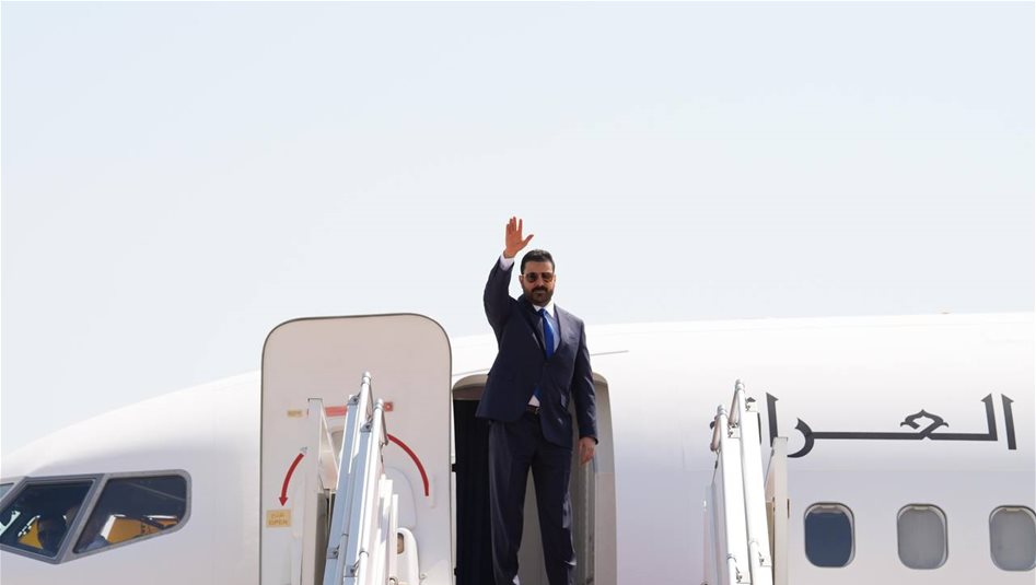 في زيارة رسمية.. الزيدي يغادر إلى طهران