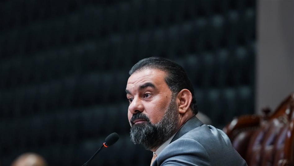الحلبوسي يدين استهداف مواقع أمنية عراقية ويطالب بتحقيق شامل ومحاسبة المتورطين