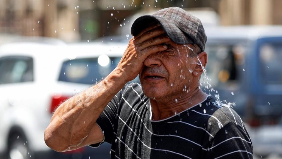 حرارة عالية وغبار.. اسبوع قاس على العراقيين