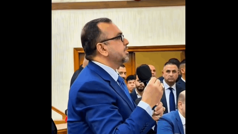 "فلوس ماكو".. وزير الصحة: الحكومة تحتاج 10.8 تريليون دينار شهرياً للرواتب