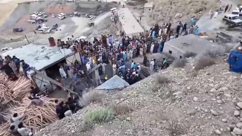 34 قتيلا إثر انفجار غرب باكستان