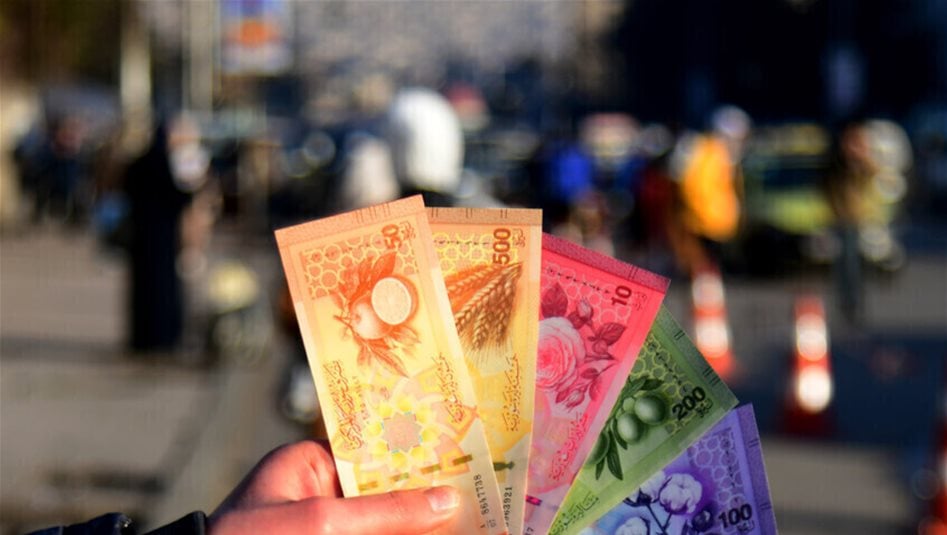 سوريا: احتجاجات واعتقالات للصرافين واشتباكات مع الأمن