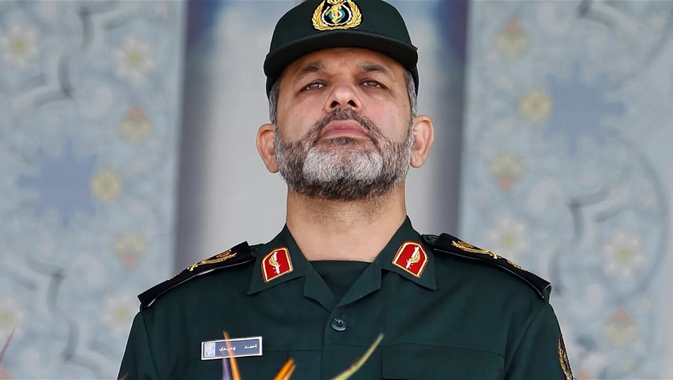 İran'da Ahmed Vahidi Devrim Muhafızları'nın yeni genel komutanı oldu
