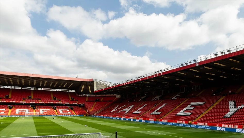 Londra'da Çarlton Athletic'in stadında erkek cesedi bulundu