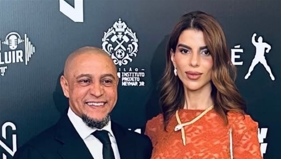 روبرتو كارلوس يعلن زواجه من سيدة أعمال مغربية