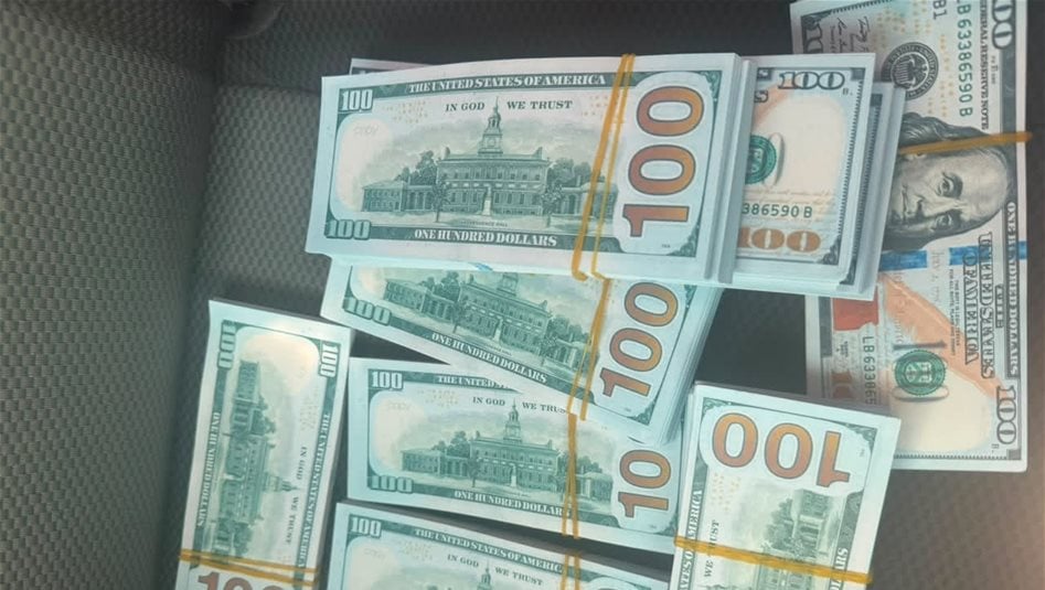 ضبط 600 ألف دولار مزوّرة في بغداد