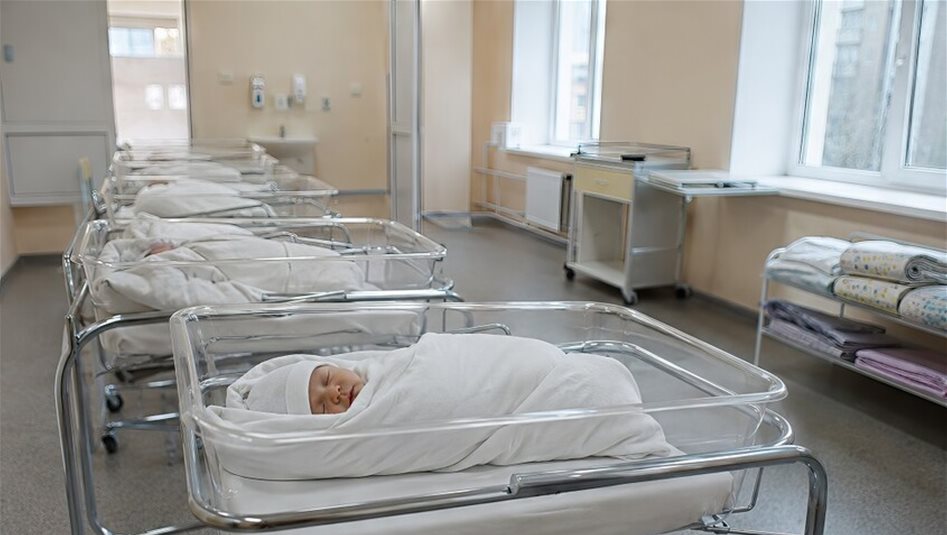 Küresel doğurganlık ilk kez nüfus yenileme seviyesinin altına düştü