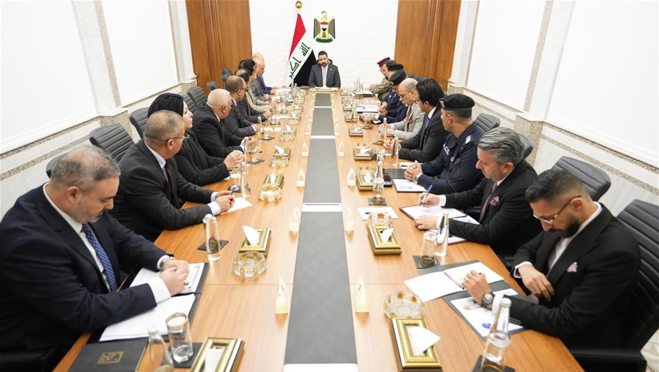 Irak Başbakanı Ali ez-Zeydi'den seçimlerde tek tip kimlik kararı