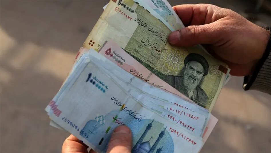 ماذا فعل الحصار بالريال الإيراني؟