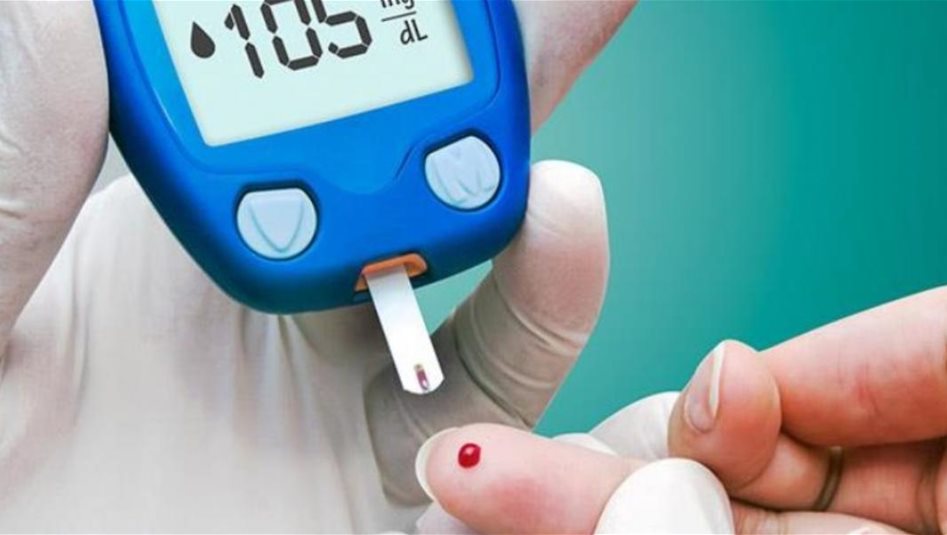 متى يصبح التعرق بعد تناول الحلويات علامة على الإصابة بالسكري؟