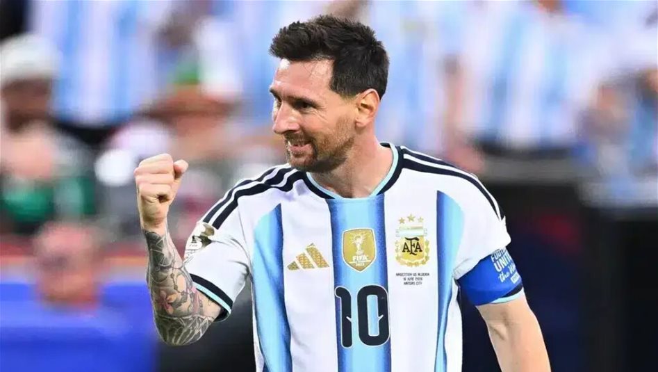 ميسي ضمن المرشحين لجائزة الكرة الذهبية 2026