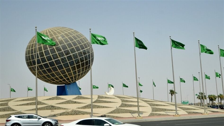 السعودية تعلن زوال الخطر عن "خميس مشيط وأبها"