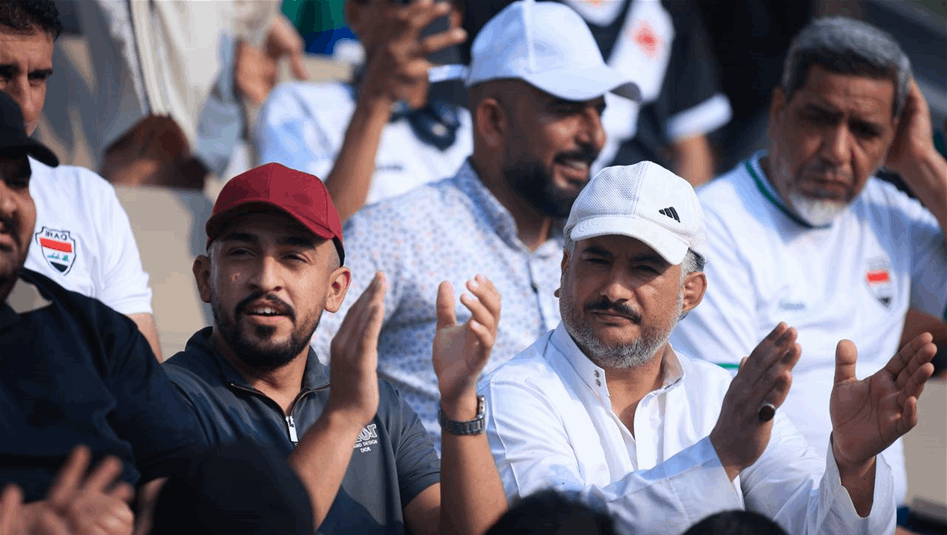 الأعلام العراقية ترفرف في جدة.. المشجعون يؤازرون أسود الرافدين في مهمتهم الخليجية