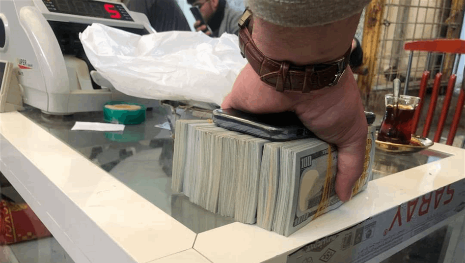 الدولار عاد لـ158 ألفاً.. ارتفاع جديد بأسعار الصرف في العراق