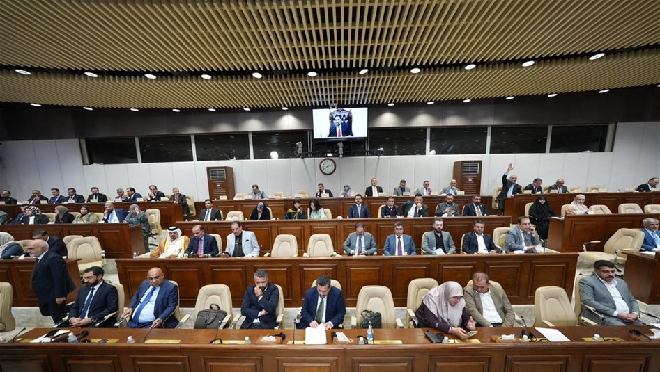 المالية النيابية تحسم مصير قانون الاقتراض