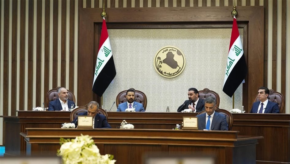 الزيدي من البرلمان: كانت أمامنا ثلاثة خيارات منها توزيع الرواتب كل 45 يوماً