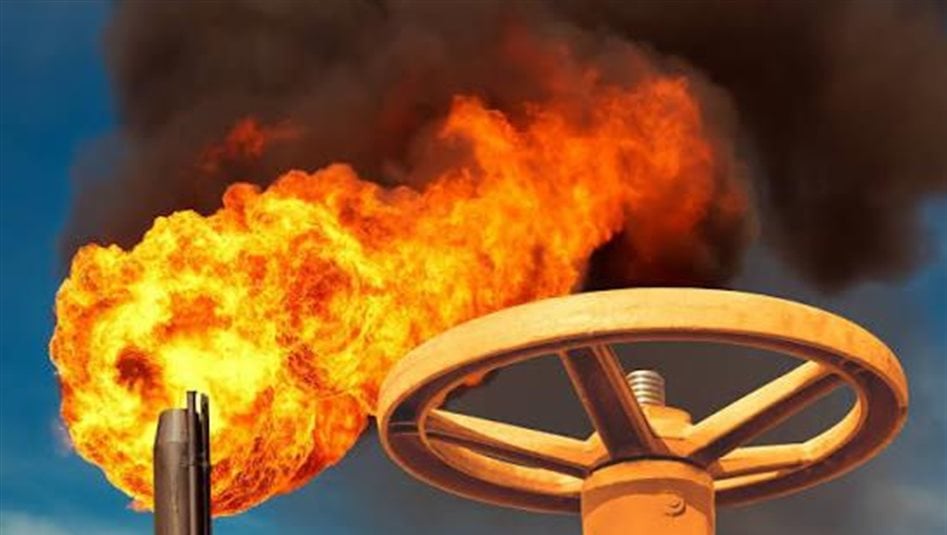 ليس 2027.. النفط توضح موعد الوصول إلى صفر حرق للغاز في العراق