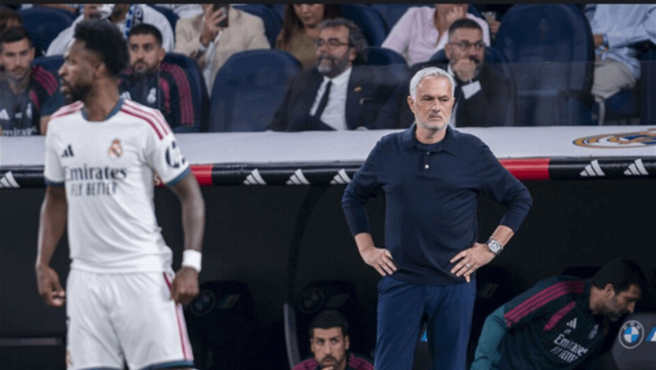 بالفيديو.. رد فعل مورينيو على الاستعراض الفاشل لفينيسيوس أمام روما