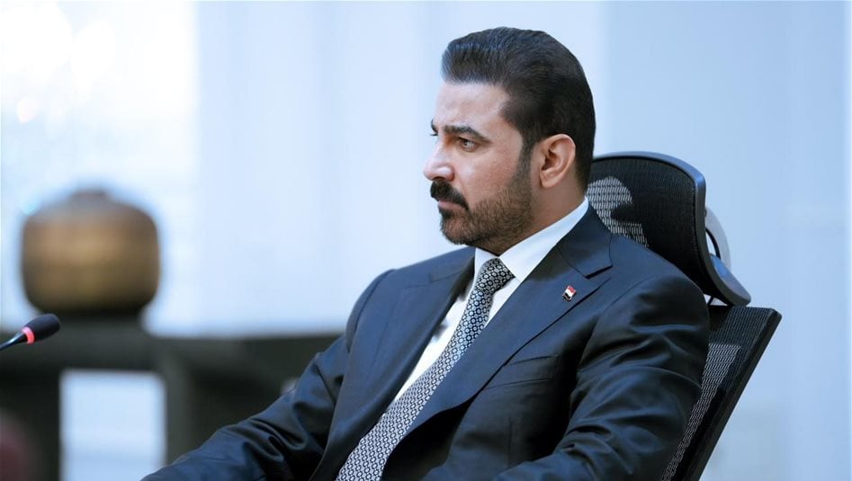 توجيه حكومي بحماية المبلّغ عن فساد وكيل وزارة الصناعة