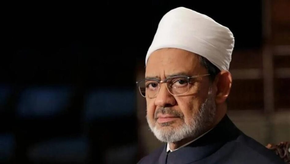 شيخ الأزهر يعلق على استهداف مطار الملك فهد بالسعودية