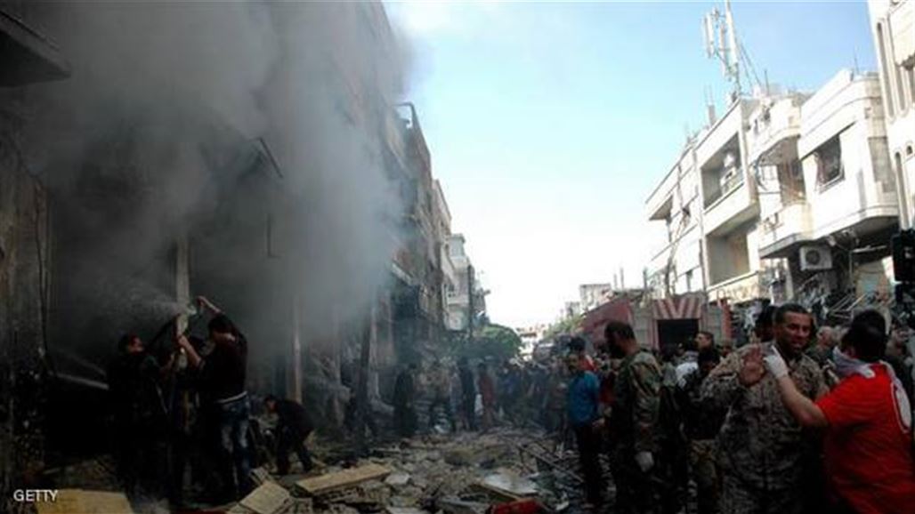 مقتل 10 مدنيين على الأقل ببراميل متفجرة في حماة