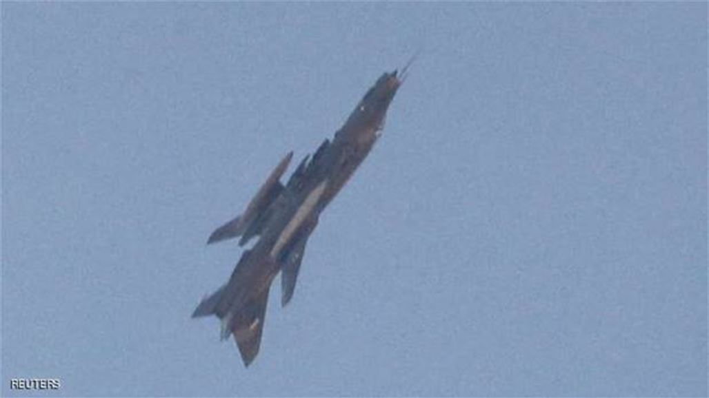 ناشطون: حماة تتعرض لقصف جوي بالتزامن مع مواجهات في درعا