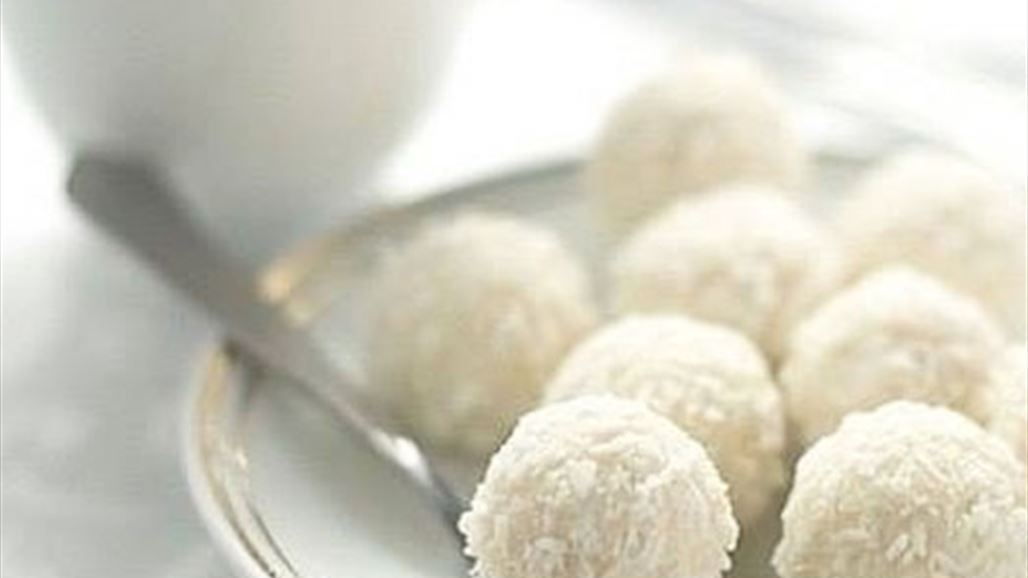 من المطبخ الهندي..نقدم لكِ الحلوى باللوز