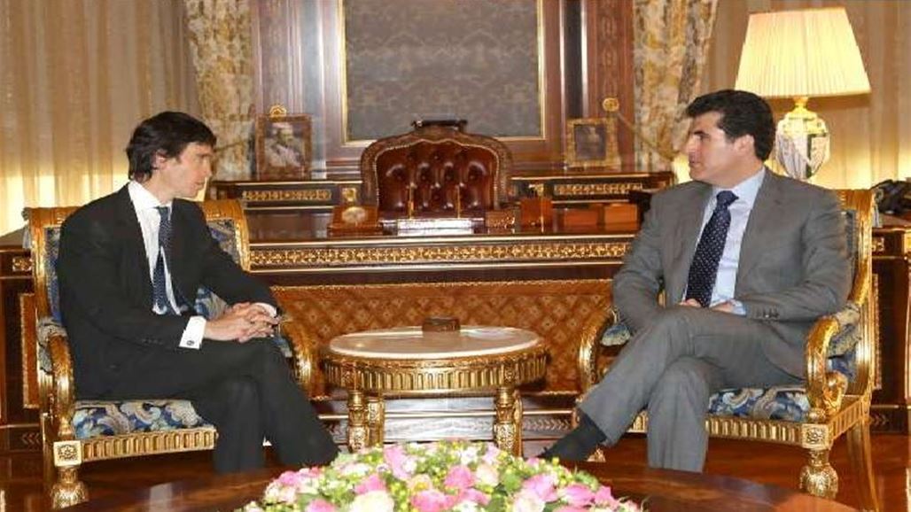 البارزاني وستيوارت يؤكدان على أهمية توفير غطاء جوي لحماية مناطق الإيزيدية والمسيحيين