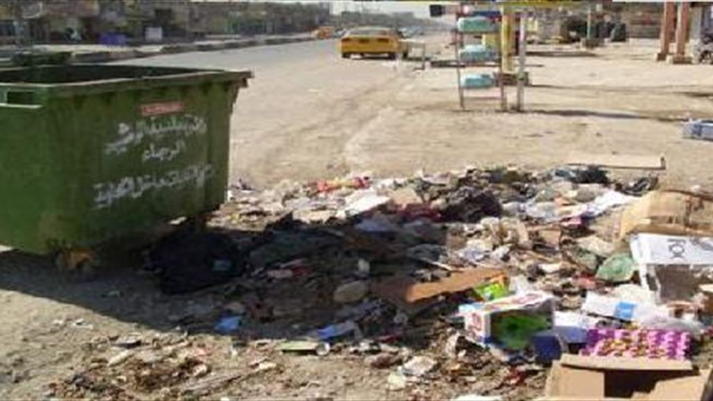 الامانة: تفرض غرامة 500 الف دينار على من يرمي الانقاض والنفايات